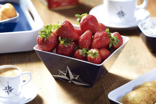 ZESTAW NACZYŃ KWADRATOWYCH Z MELAMINY 6 OS. 25 EL.15146 NORTHWIND