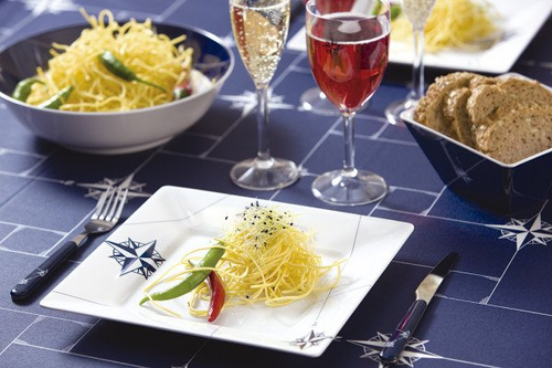 ZESTAW NACZYŃ KWADRATOWYCH Z MELAMINY 6 OS. 25 EL.15146 NORTHWIND