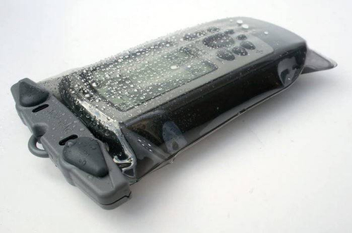 WODOSZCZELNE ETUI NA TELEFON Q363 AQUAPAC GREEN